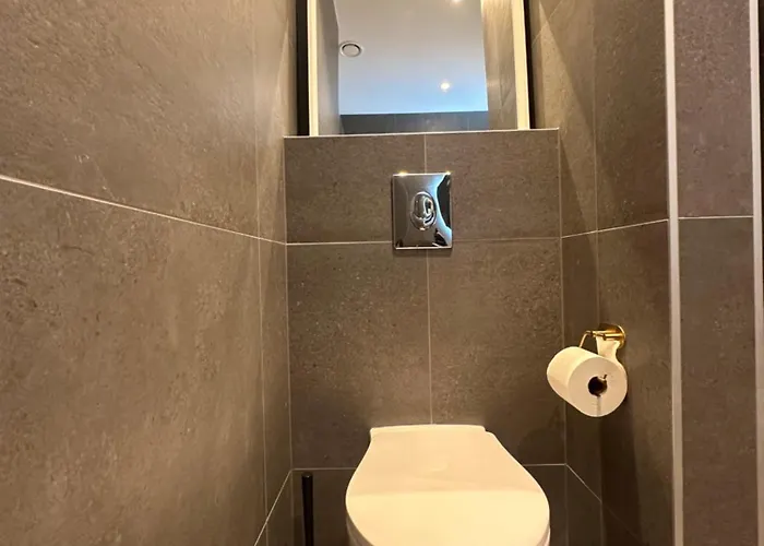 The Station Central Konukevi